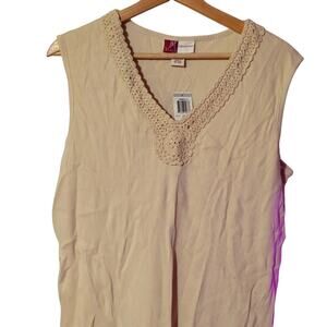 NWT JM Collection 1X Beige/Cream/Tan 100% Cotton Crocheted V-Neck Top [0003]